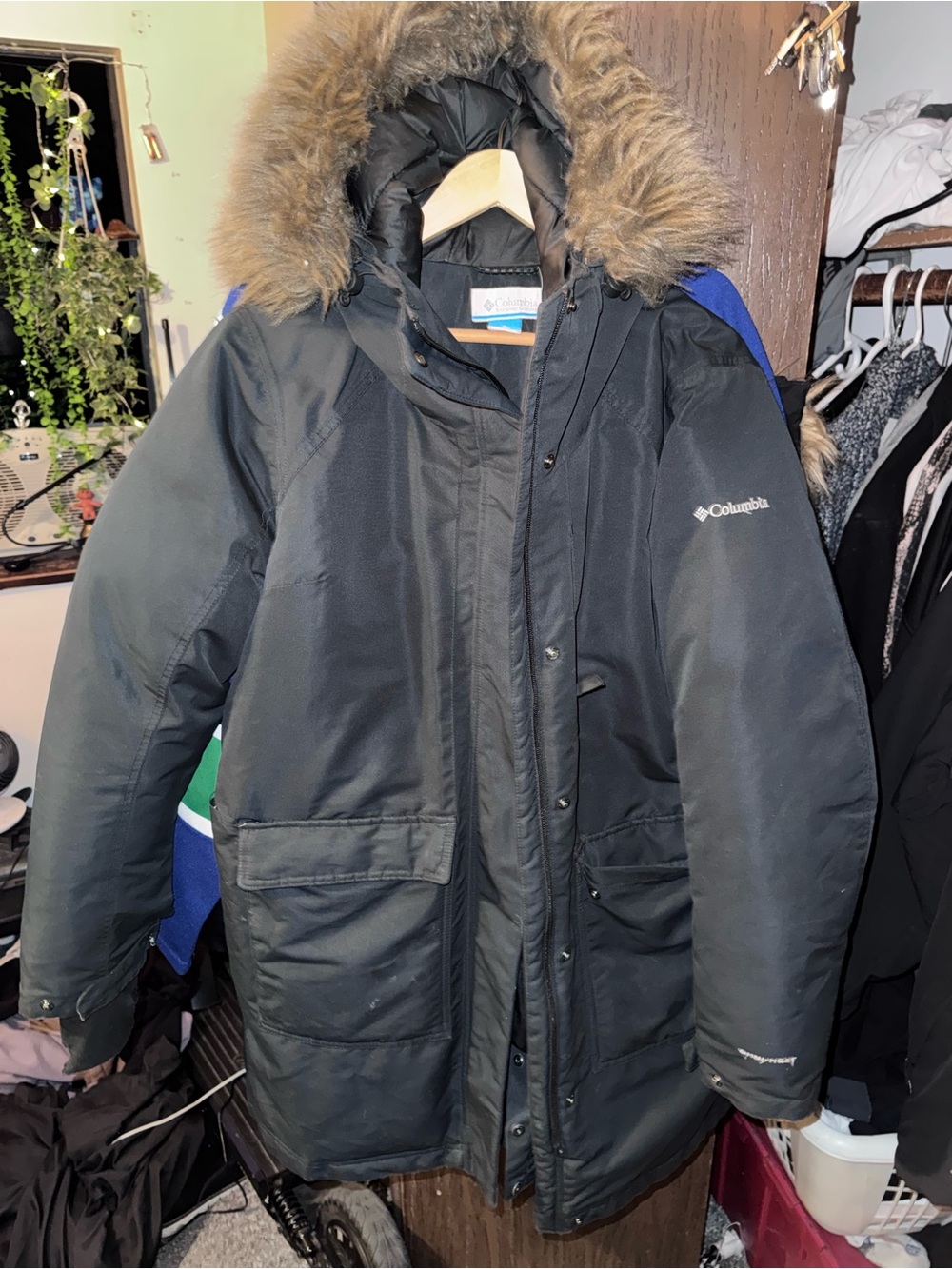 Columbia Black Women's Puffer Coat with Faux Fur Trim